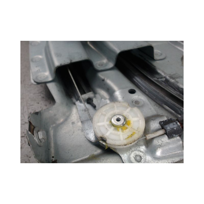 MECANISME LEVE-GLACE ARRIERE DROIT CITROEN C3