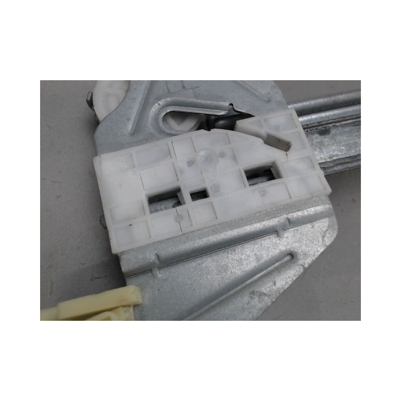 MECANISME LEVE-GLACE AVANT DROIT PEUGEOT 107