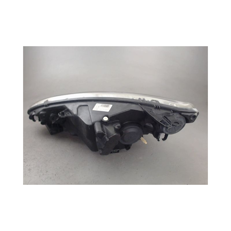 PHARE DROIT PEUGEOT 1007