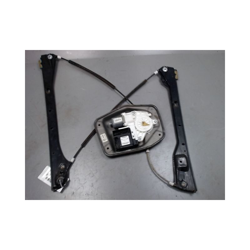 MECANISME+MOTEUR LEVE-GLACE AVANT GAUCHE VOLKSWAGEN GOLF V PLUS 2005-