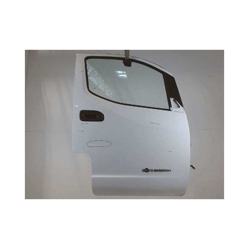 PORTE AVANT DROIT NISSAN NV200