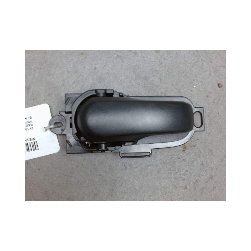 POIGNEE INTERIEURE PORTE AVANT GAUCHE NISSAN NV200