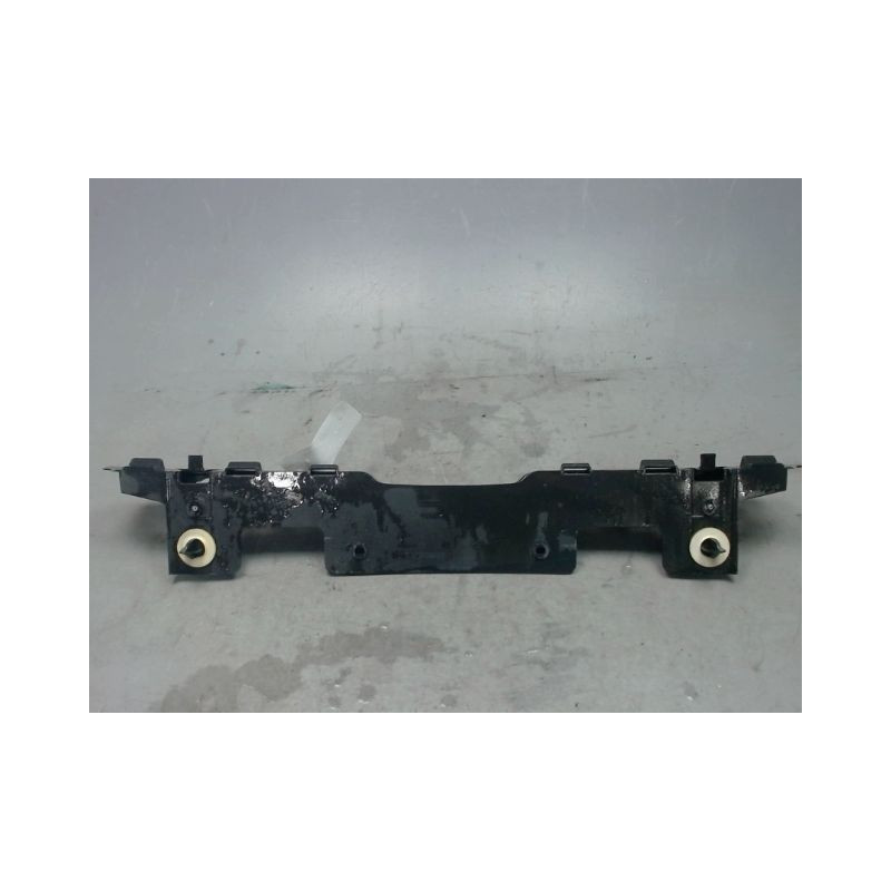 SUPPORT CENTRAL PARE-CHOC ARRIERE  RENAULT CLIO III 2005-