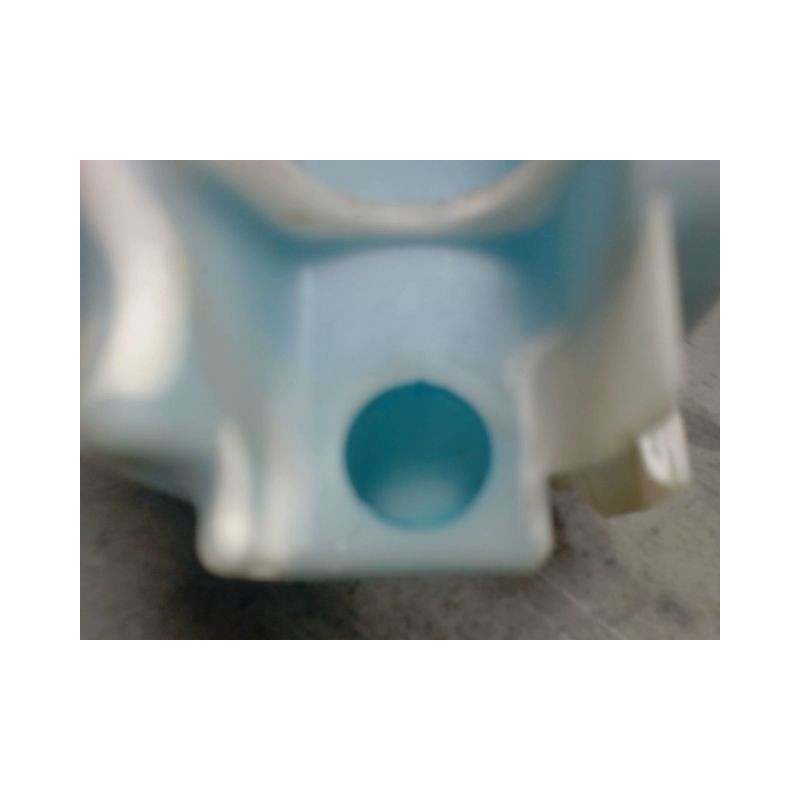 RESERVOIR LAVE-GLACE AVANT NISSAN JUKE