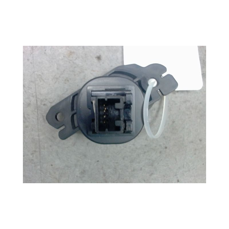 BOUTON DE WARNING NISSAN NV200
