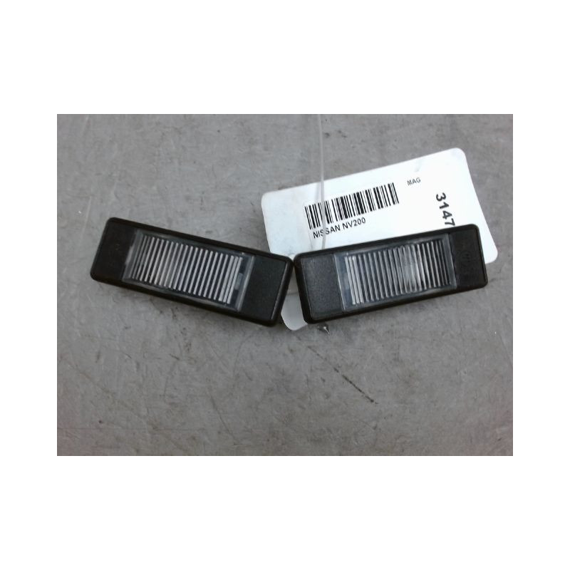 ECLAIREUR PLAQUE DE POLICE NISSAN NV200