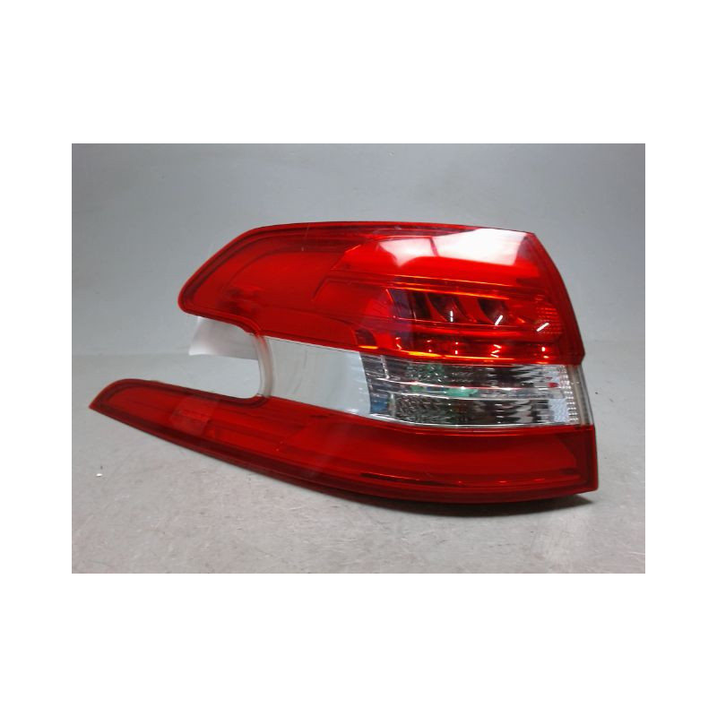 FEU ARRIERE GAUCHE  PEUGEOT 308