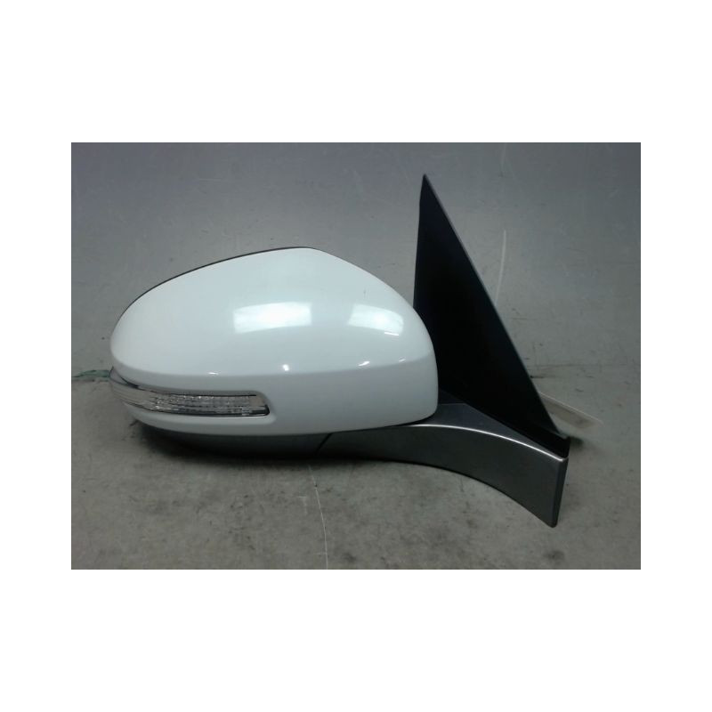 RETROVISEUR EXTERIEUR ELECTRIQUE DROIT SUZUKI SWIFT 4 ESSENCE