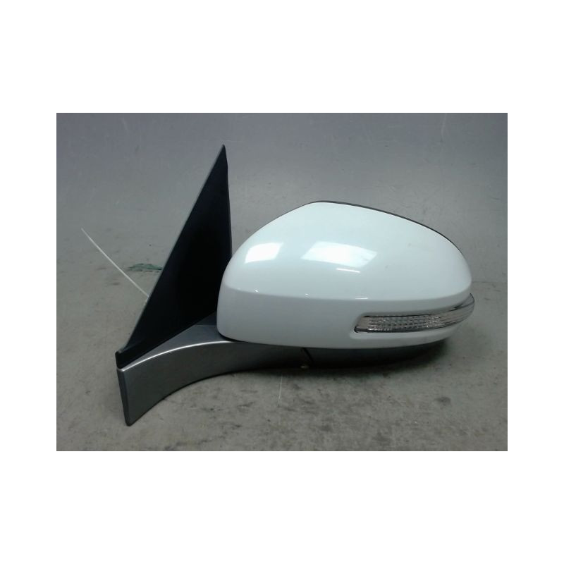 RETROVISEUR EXTERIEUR ELECTRIQUE GAUCHE SUZUKI SWIFT 4 ESSENCE
