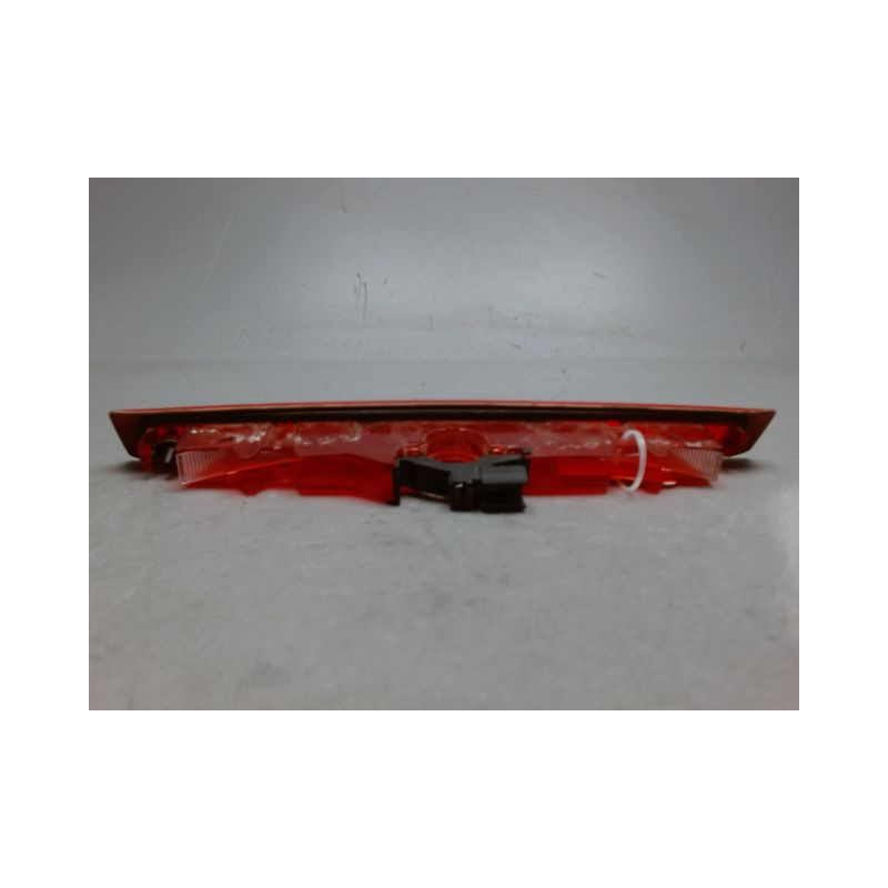 FEUX STOP SUPPLEMENTAIRE RENAULT CLIO III 2005-