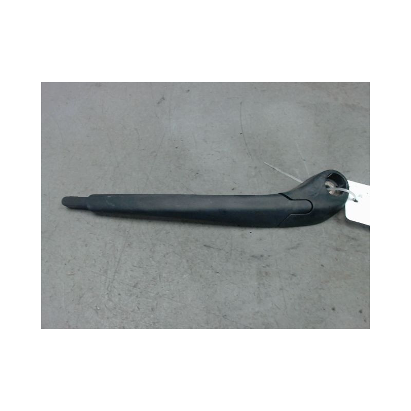 BRAS ESSUIE-GLACE ARRIERE RENAULT CLIO III 2005-