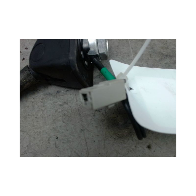ANTENNE RADIO NISSAN JUKE