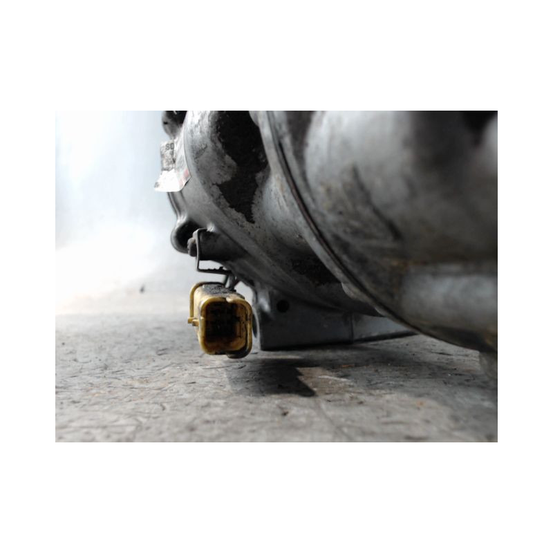 COMPRESSEUR AIR CONDITIONNE PEUGEOT 807