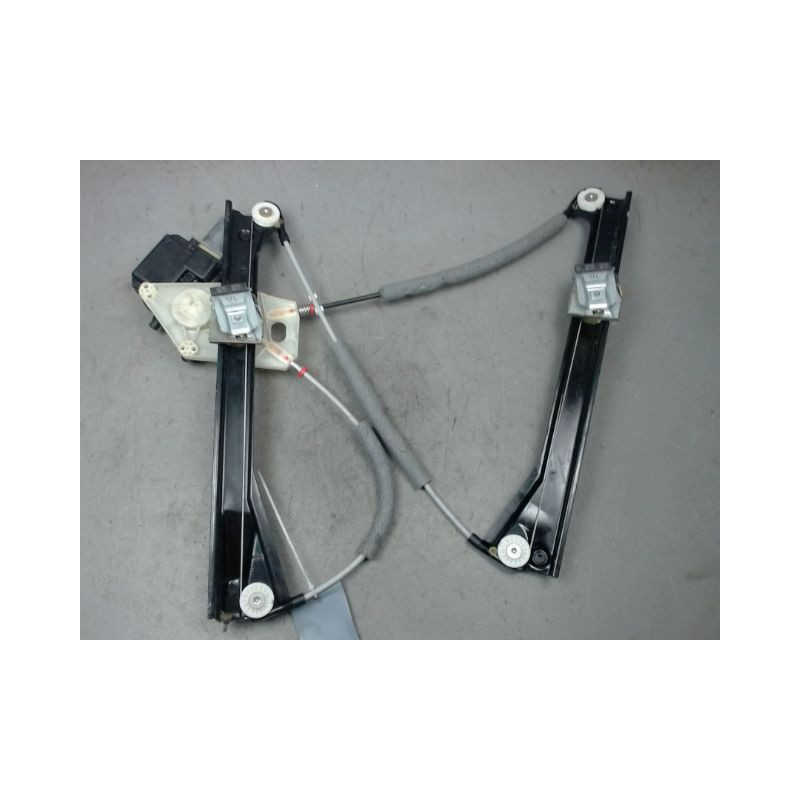 MECANISME+MOTEUR LEVE-GLACE AVANT GAUCHE VOLKSWAGEN POLO