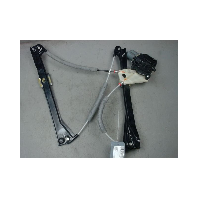 MECANISME+MOTEUR LEVE-GLACE AVANT GAUCHE VOLKSWAGEN POLO