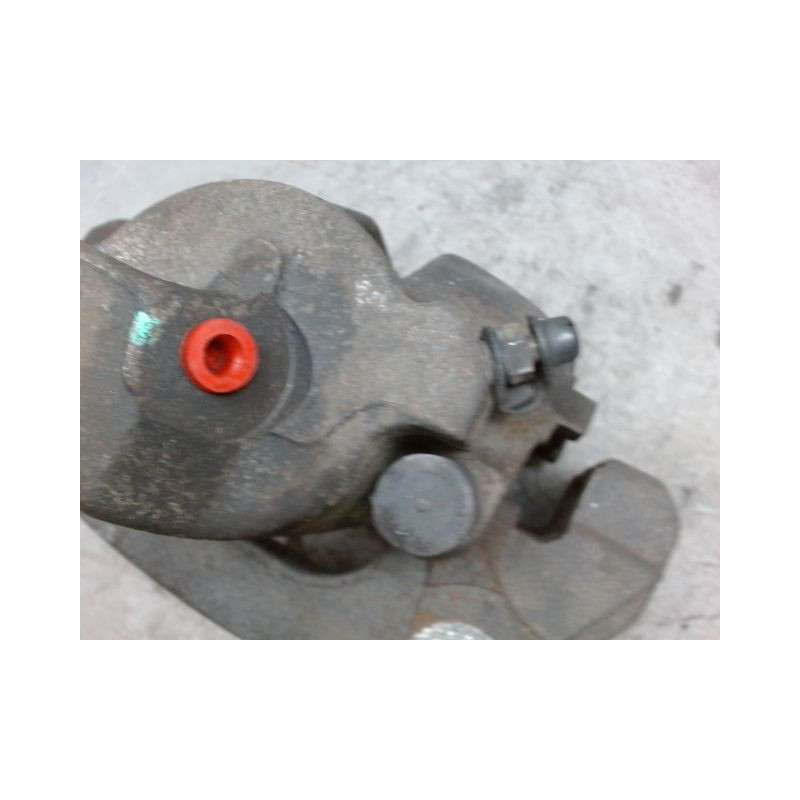 ETRIER DE FREIN AVANT GAUCHE BMW X5 2000-2006