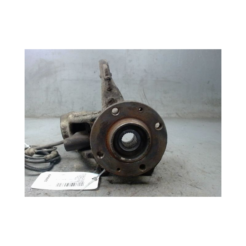 PIVOT AVANT GAUCHE PEUGEOT 207 5P