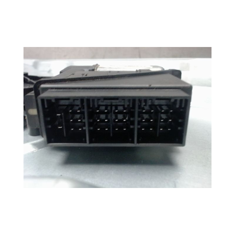 MECANISME+MOTEUR LEVE-GLACE AVANT GAUCHE SKODA FABIA COMBI