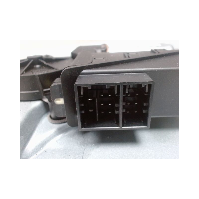 MECANISME+MOTEUR LEVE-GLACE ARRIERE DROIT SKODA FABIA COMBI