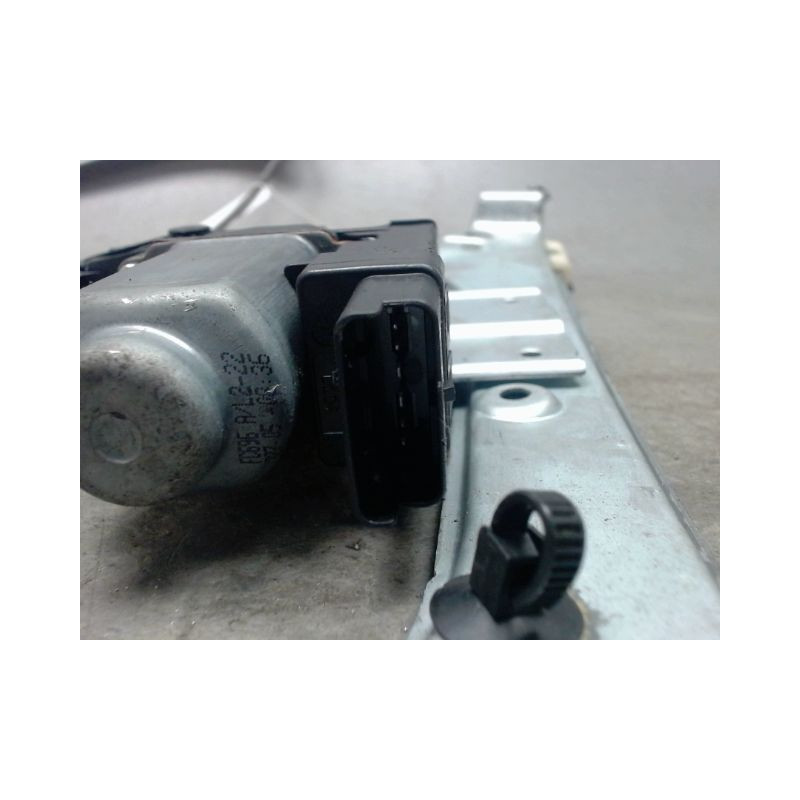 MECANISME+MOTEUR LEVE-GLACE AVANT GAUCHE RENAULT CLIO III 2005-