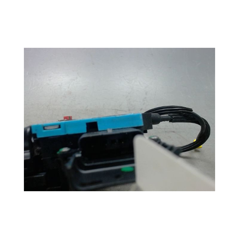SYSTEME CONDAMNATION ARRIERE GAUCHE PEUGEOT 207 5P