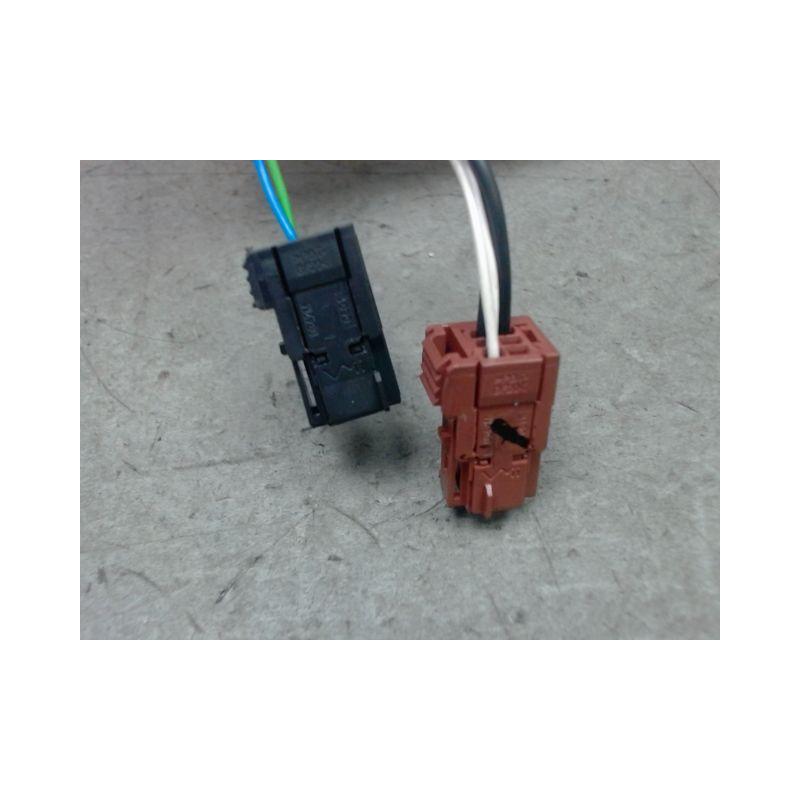RETROVISEUR EXTERIEUR ELECTRIQUE GAUCHE PEUGEOT 208 PHASE 2 ESSENCE