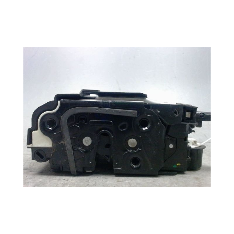 SYSTEME CONDAMNATION ARRIERE DROIT VOLKSWAGEN POLO 5 PHASE 2 1.4 TDI - 12V T