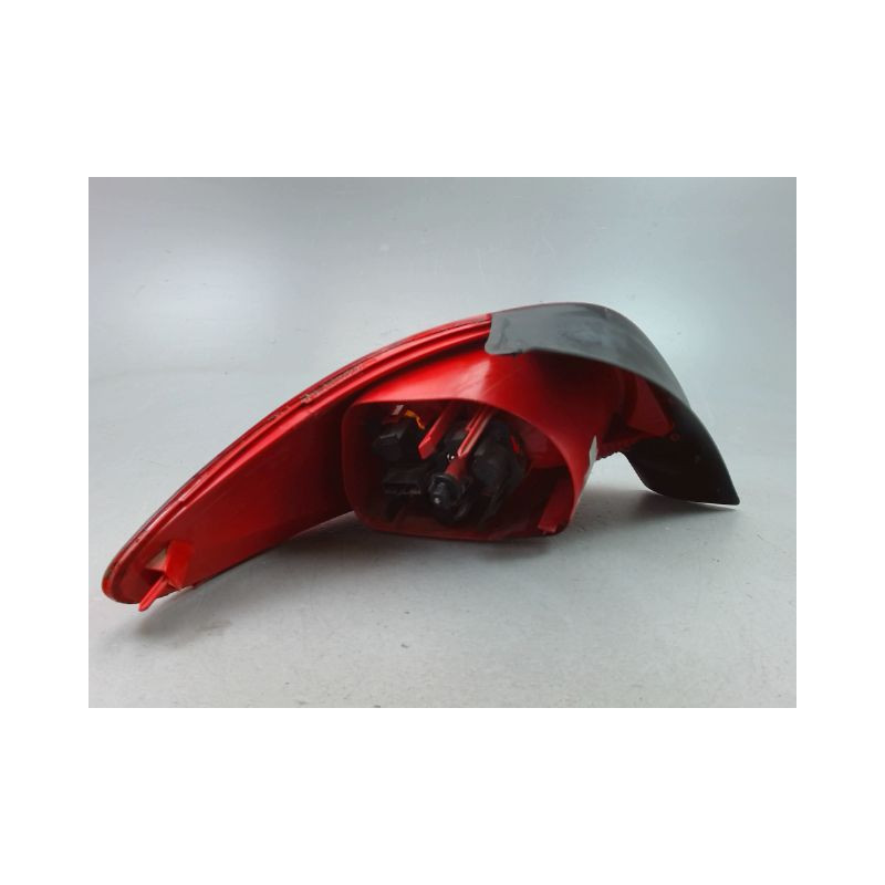 FEU ARRIERE DROIT PEUGEOT 206 + 2009-2013