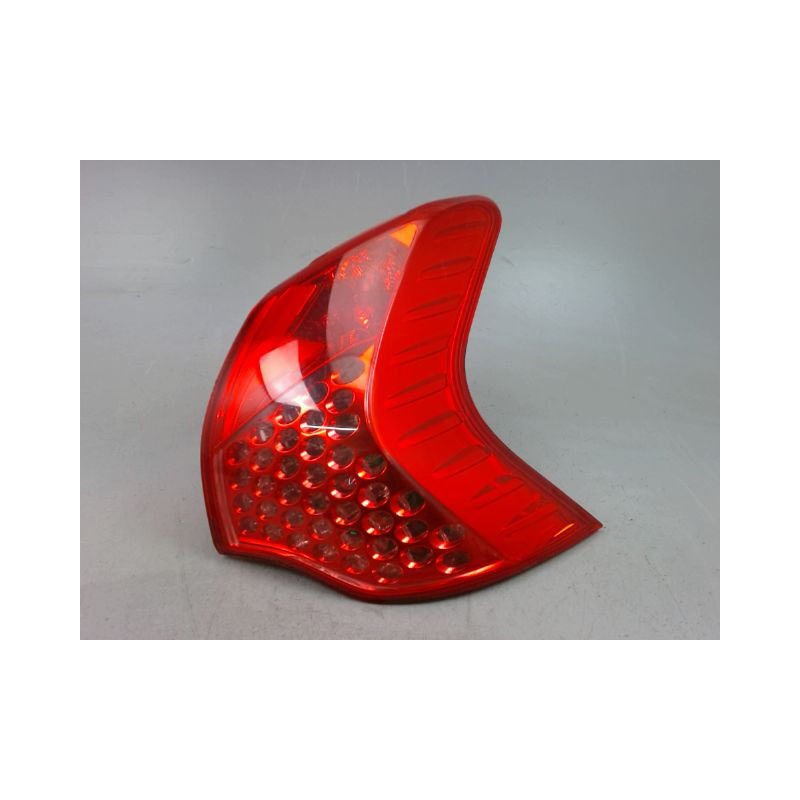 FEU ARRIERE DROIT PEUGEOT 3008 BREAK I Phase 1 2009-2013