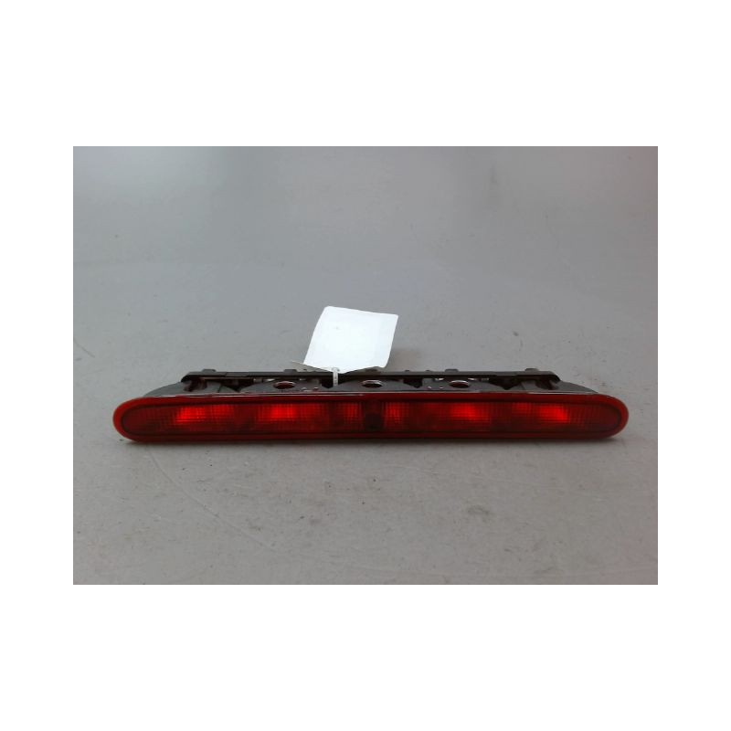 FEUX STOP SUPPLEMENTAIRE PEUGEOT 206 1998-2009