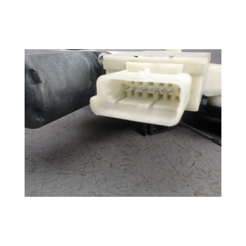 MECANISME LEVE-GLACE AVANT GAUCHE CITROEN C4