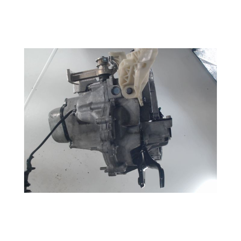 BOITE A VITESSE MECANIQUE PEUGEOT 208 1.2 PureTech 75