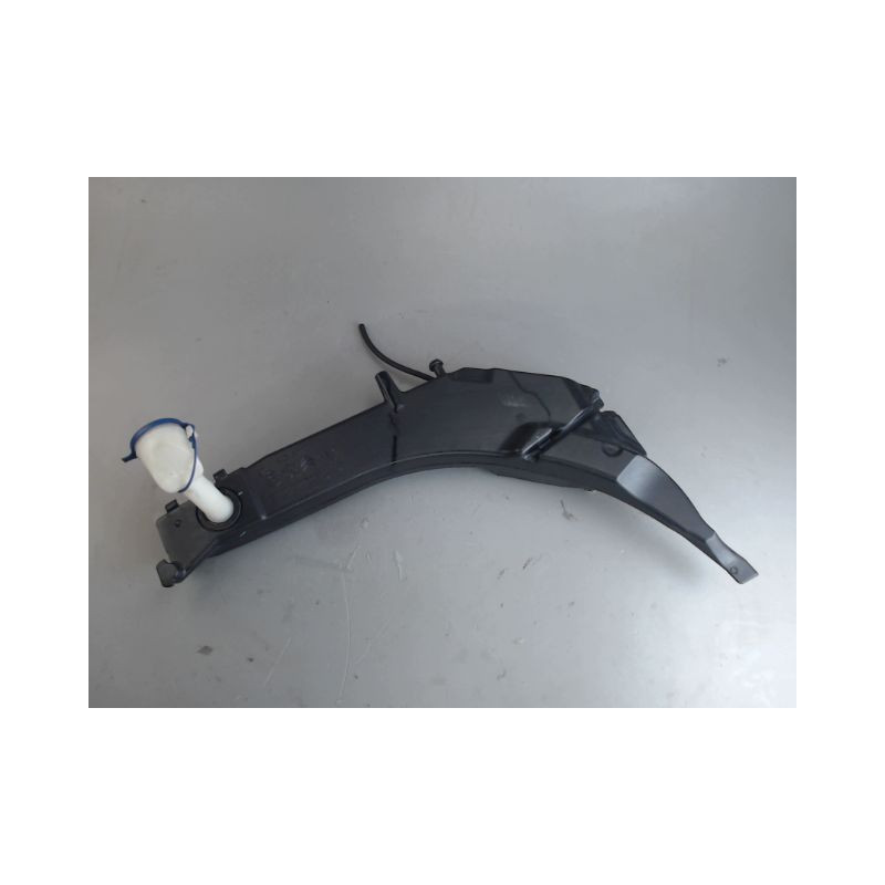 RESERVOIR LAVE-GLACE AVANT PEUGEOT 308