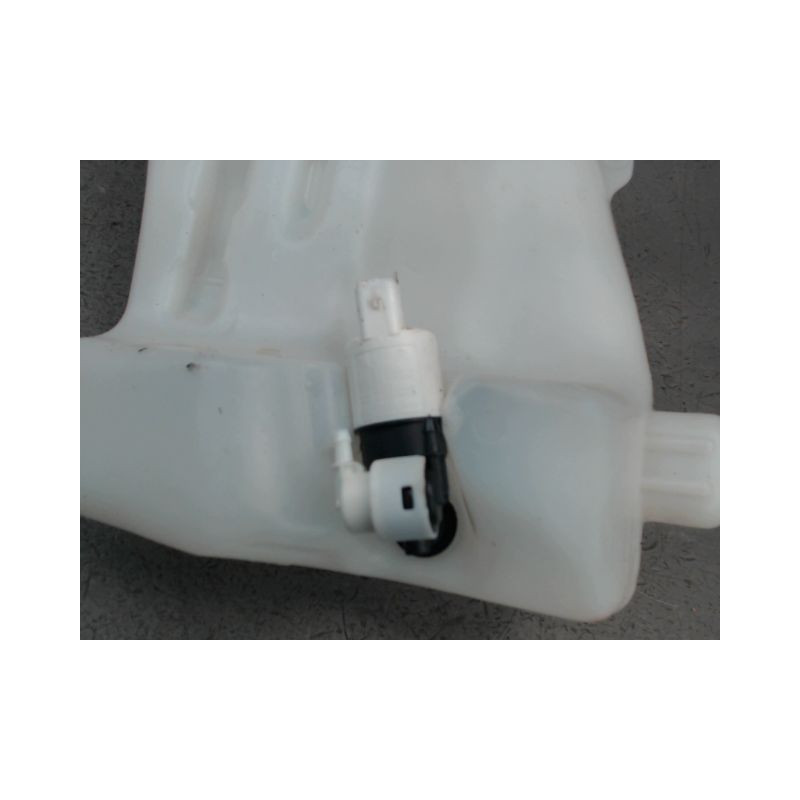 RESERVOIR LAVE-GLACE AVANT CITROEN C4