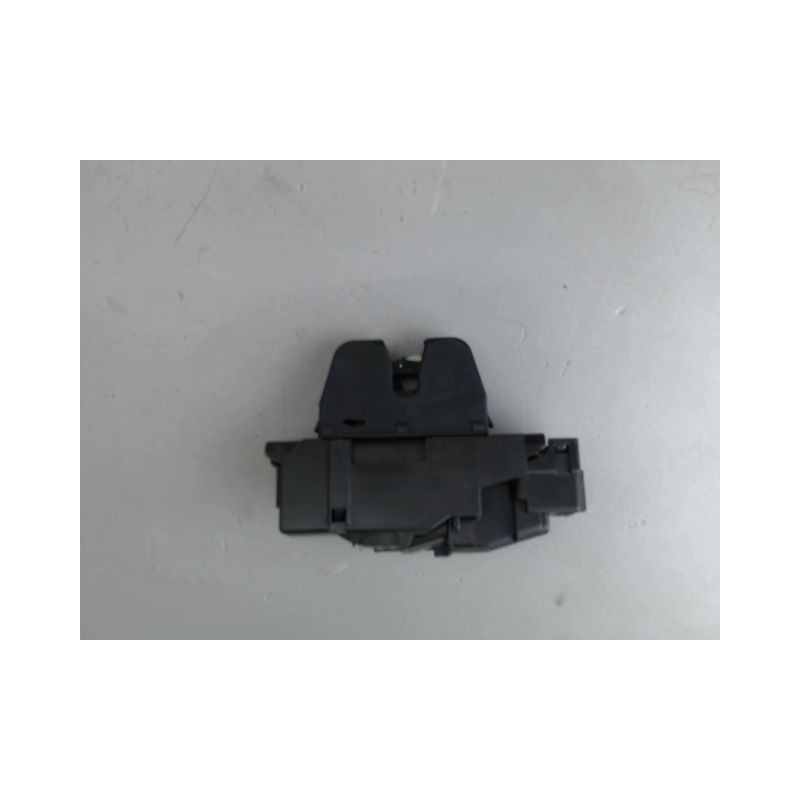 SERRURE HAYON  CITROEN C4