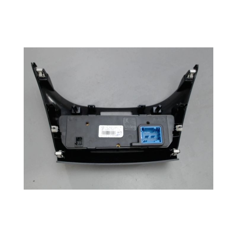 COMMANDE DE CHAUFFAGE PEUGEOT 2008