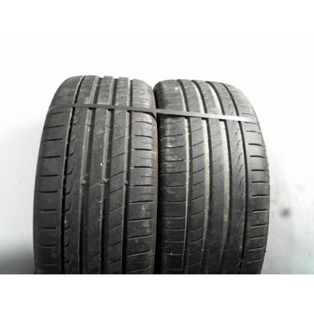 Paire de pneus IMPERIAL ECOSPORT 2 235 45 17 97 Y