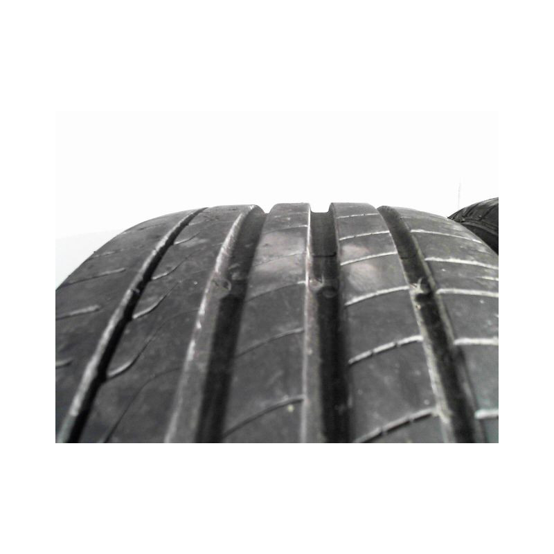 Paire de pneus IMPERIAL ECOSPORT 2 235 45 17 97 Y