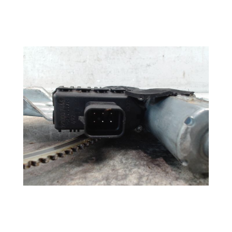 MECANISME+MOTEUR LEVE-GLACE AVANT GAUCHE OPEL ZAFIRA