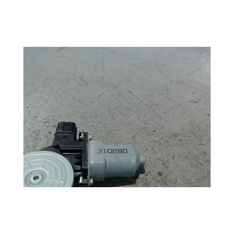 MECANISME+MOTEUR LEVE-GLACE AVANT DROIT PEUGEOT 4008