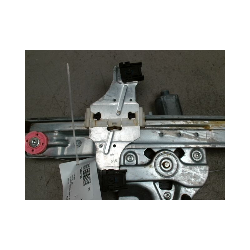 MECANISME+MOTEUR LEVE-GLACE AVANT DROIT PEUGEOT 208