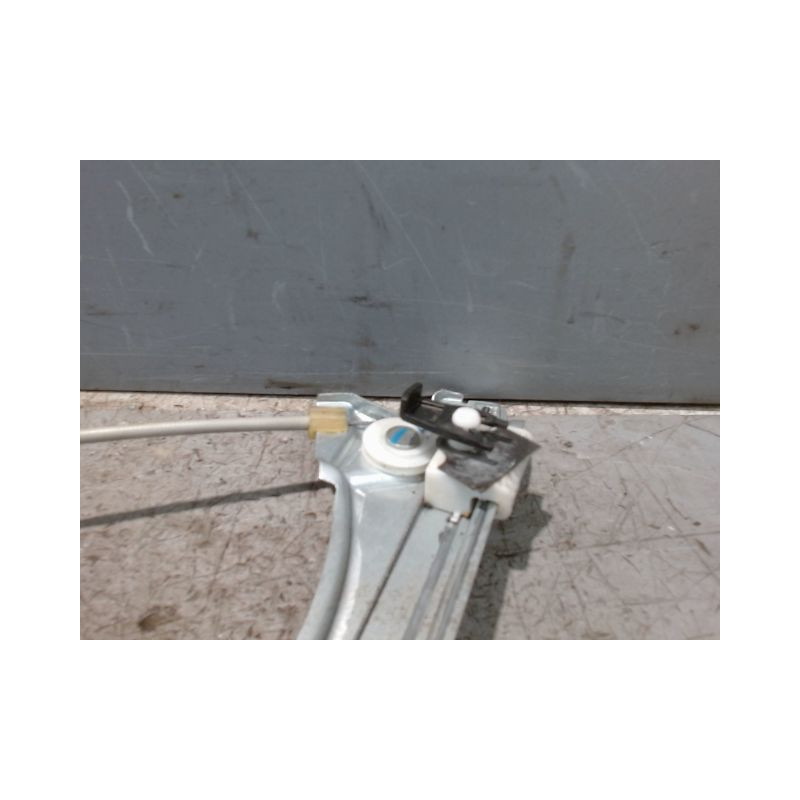 MECANISME+MOTEUR LEVE-GLACE AVANT GAUCHE RENAULT CLIO III 2010-