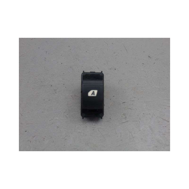 COMMANDE LEVE-GLACE PORTE AVD CITROEN BERLINGO