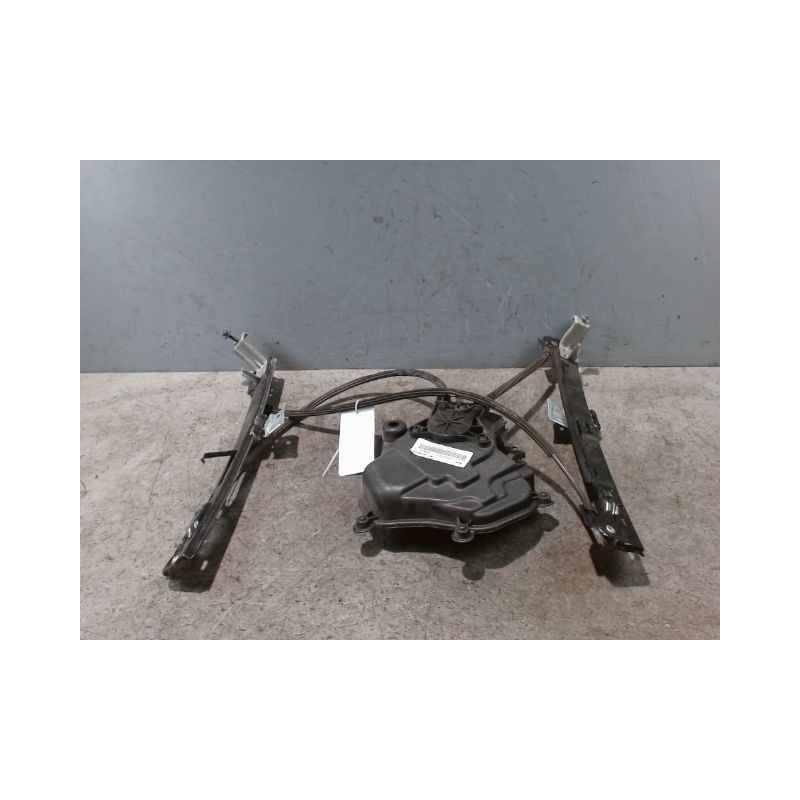 MECANISME+MOTEUR LEVE-GLACE AVANT GAUCHE SEAT IBIZA 2006-
