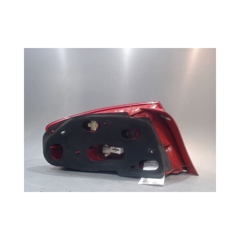 FEU ARRIERE DROIT PEUGEOT 407