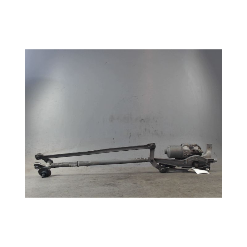MOTEUR ESSUIE-GLACE AVANT OPEL ASTRA 2004-