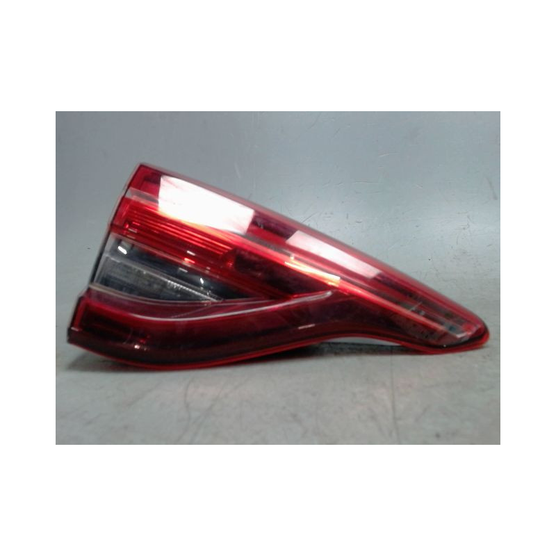 FEU ARRIERE INTERIEUR GAUCHE RENAULT CLIO 5  ESSENCE