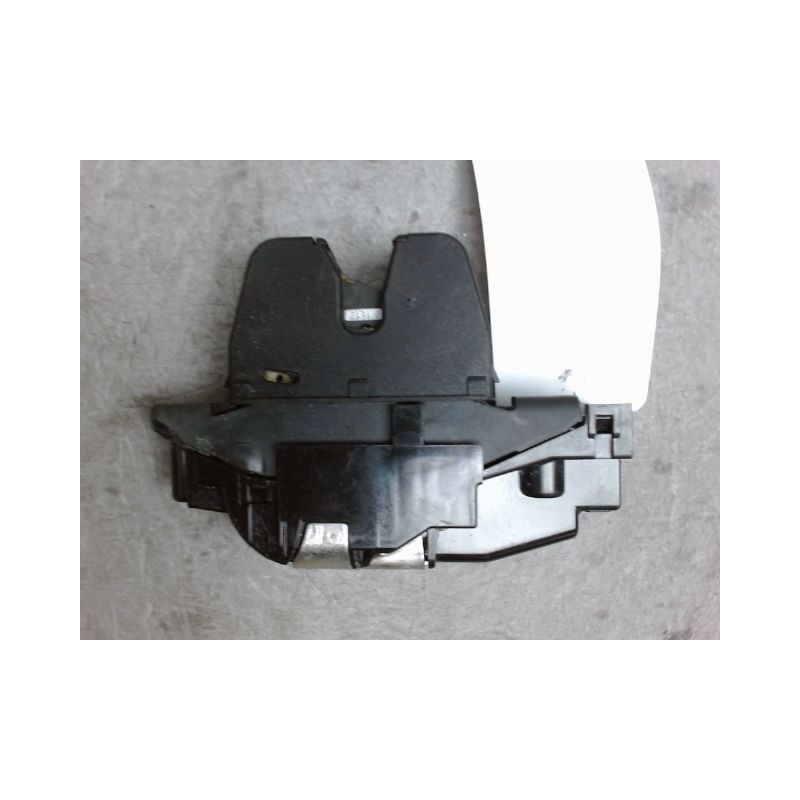 SERRURE COFFRE ARRIERE PEUGEOT 508
