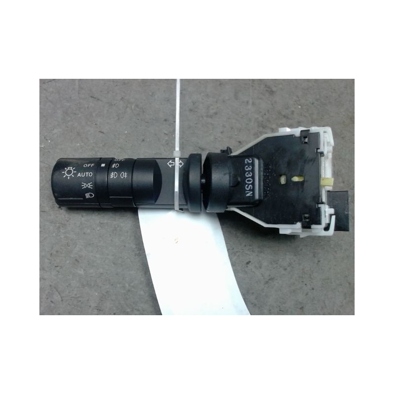COMMANDE CLIGNOTANT NISSAN QASHQAI