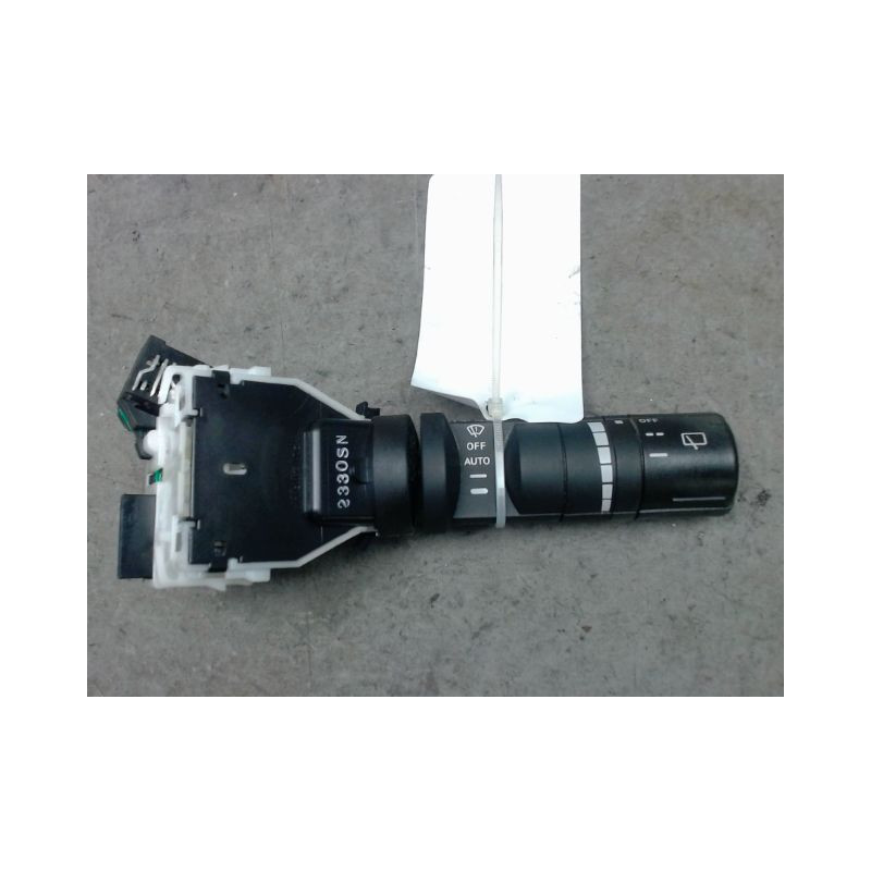 COMMANDE ESSUIE GLACE NISSAN QASHQAI